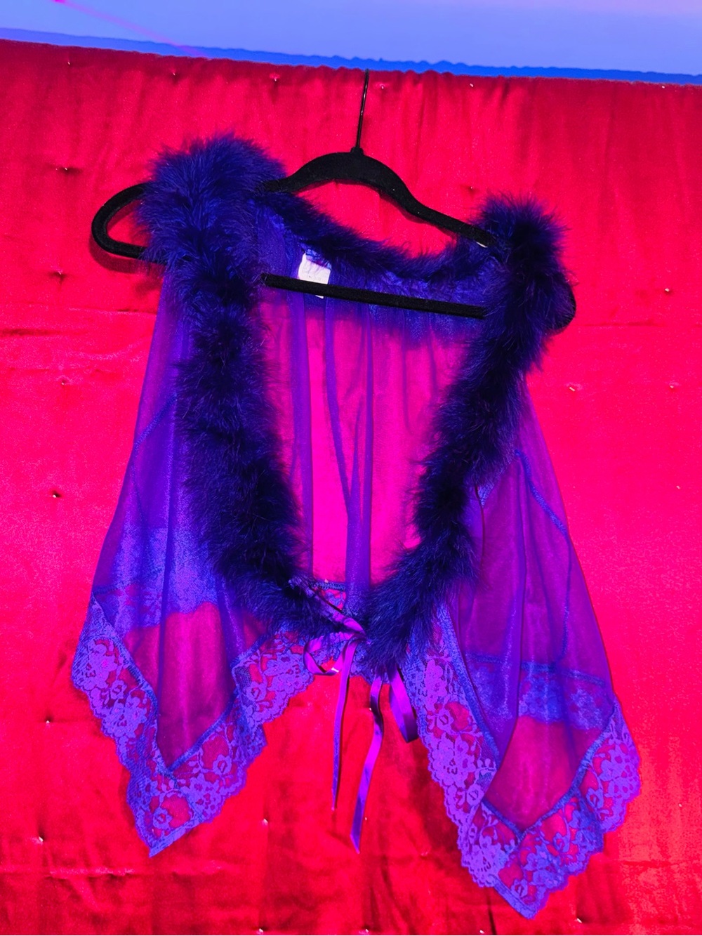 👑 One Size Vintage Frederick's of Hollywood Purple Sheer Lace & Feather Babydoll